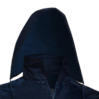 Foto detalle de la capucha del Traje de Agua PVC